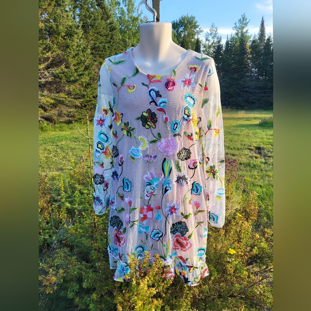 "In Blossum" PHILOSOPHY Multicolor Floral Midi Dress